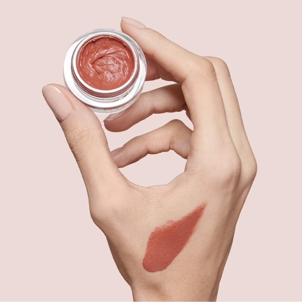 Trinny London Lip Glow in Bella 4gram - Picture 5 of 6